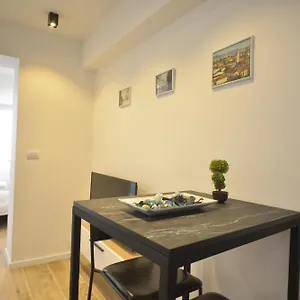 Apartament Central, Tirana